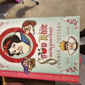 Snow White Cookie Cutters Set